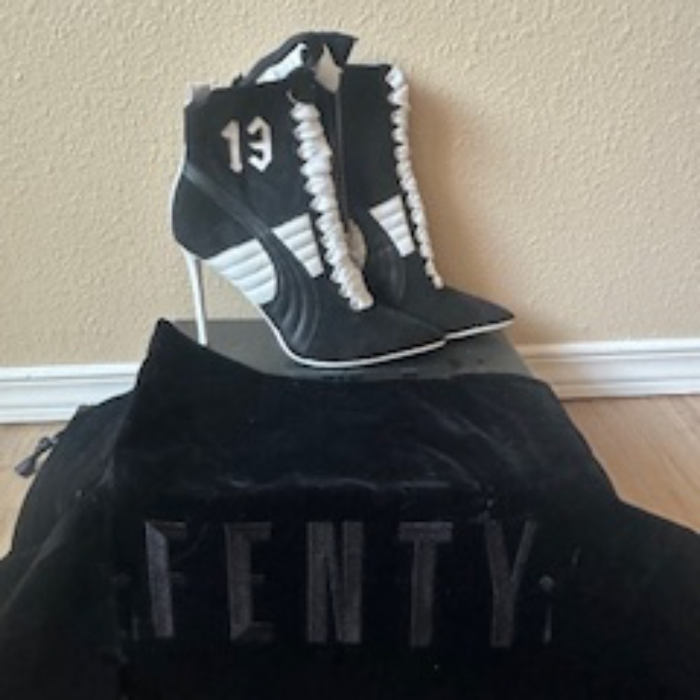 Fenty puma shoes/bootie size 7 brand new